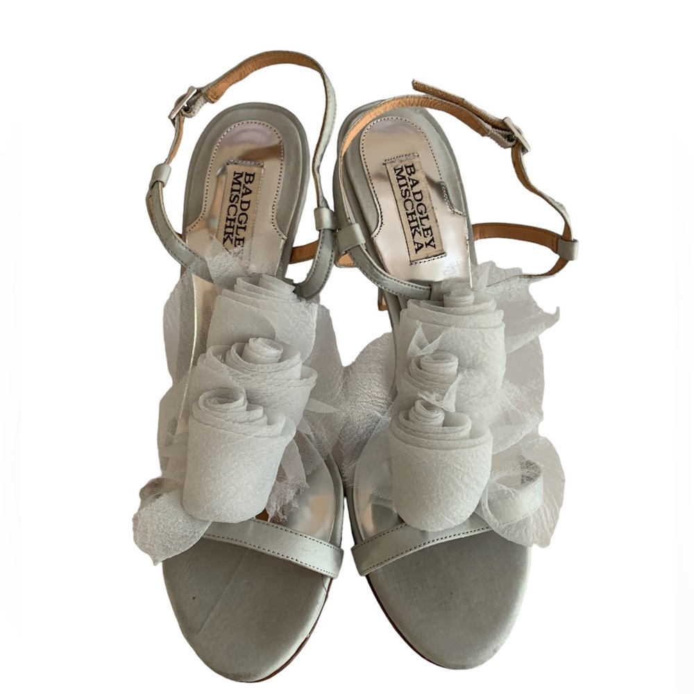 Badgley Mischka Cissy T-Strap Sandals Gray Floral Tulle Bridal Heels 9M